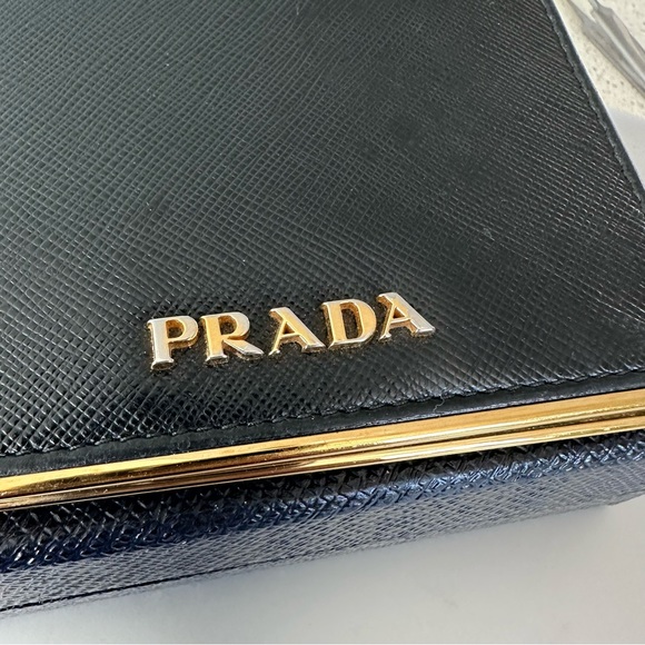 Prada wallet - Picture 2 of 8